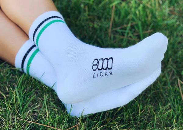 8000 Kicks Stripe Socks